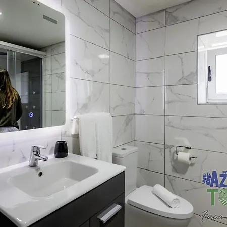 Sunset Pool House * Feteira (Terceira)